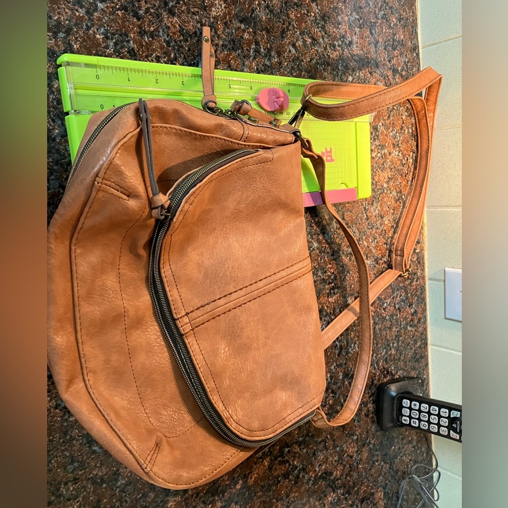 Women’s hobo bag